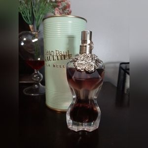 La belle jean paul gaultier